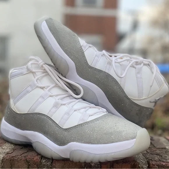 Jordan 11 Vast Grey size 10M/11.5W - Picture 3 of 6